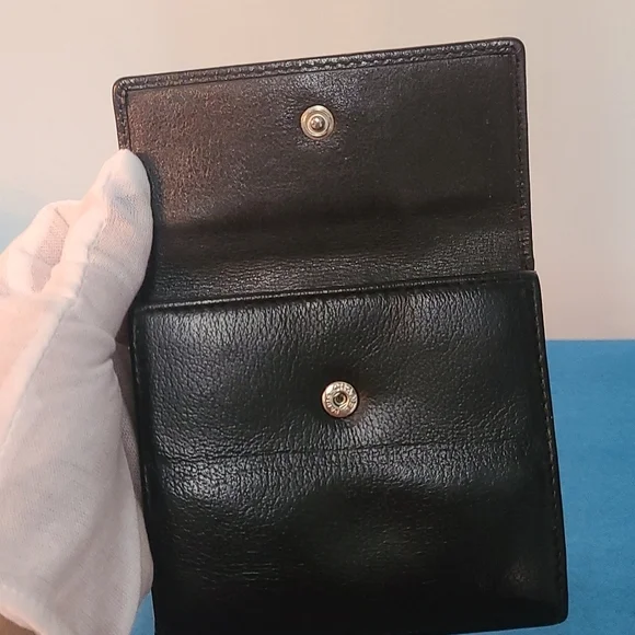 Chanel Sweater Embossed Compact Wallet - Picture 6 of 16